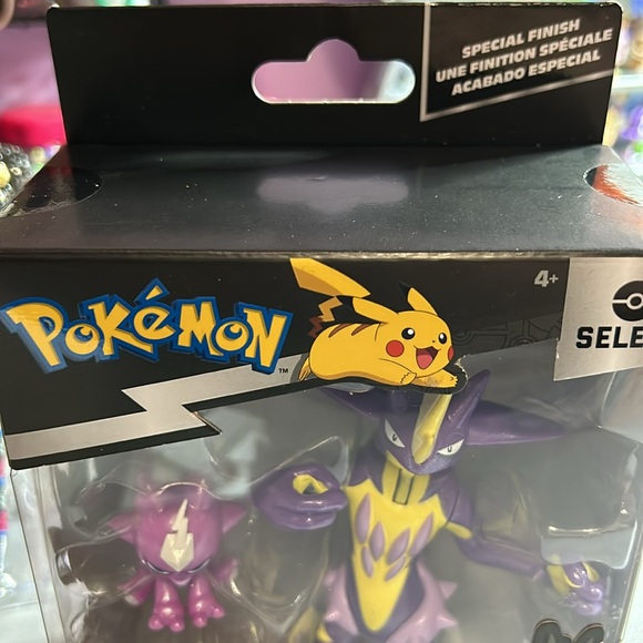 Pokemon Evolution Multi-Pack Toxel and Toxtricity Jazwares Battle Figures - Picture 3 of 4